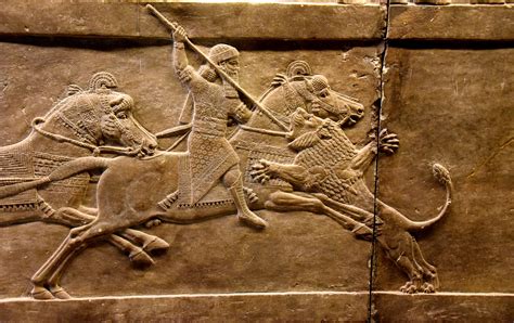 Moloso de asiria Asiria Fin del imperio (Historia) A la muerte de Assurbanipal, en el 627 a